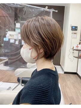 アッシュ 横浜西口店(Ash) 寒色系！ナチュラルショートヘア☆