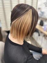 ラウラアンドロー(LAURA&RO) レイヤーボブアンブレラカラーケアブリーチベージュ