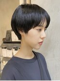 大人マッシュショート丸みショート黒髪ショートベリーショート