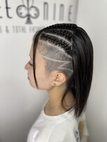 スリーナイン(THREE NINE)&nbsp;【THREENINE】