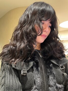 ルノ(RUNO) ミディアム・ロングパーマ/コテ巻き風/ゆるめ/韓国風/20代/30代