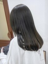 レス 伏見(LESS)&nbsp;[LESS 伏見/丸の内/栄/名古屋]柔らかオリーブグレージュ★浅田