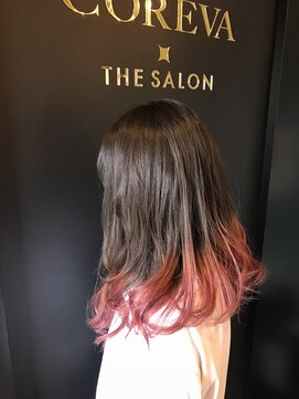 コレバ ザ サロン 韓国大好き　韓国人風カラー　ピンクグラデーションカラー