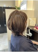 ウルフカット×ハイトーングライカラー