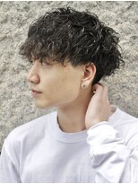 フランクスバーバー アンド ビアークラブ(FRANK'S BARBER and BEER CLUB) メンズ束間ウェーブメンズカットツイストスパイラルパーマ