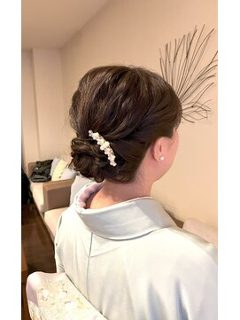 フォトリンクキポ 日本橋(Photo link ki.po) 訪問着着付け＋ヘアセット＋フルメイク　￥18,700～