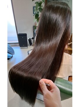 ホシトアカリ(星toあかり) 透明感抜群×髪質改善×セミロング