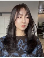 ヨム(YOMU)&nbsp;韓国風レイヤーカット