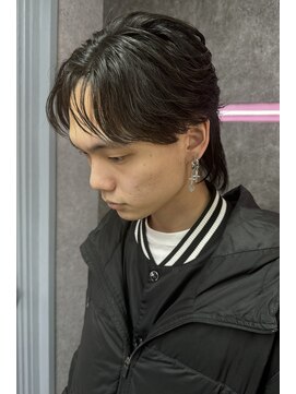 スライバイリアオオサカ(Sly By Ria OSAKA) カルマヘア/ウルフヘア/ハッシュカット【梅田】【大阪】