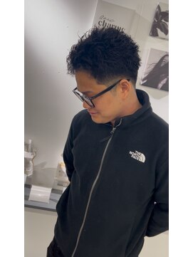 メンズサロン キング 高槻店(Men’s salon K!ng) 波巻きツイストスパイラルパーマ/フェザーパーマ/眉毛/メンズ