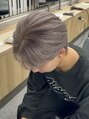 メンズペレ 渋谷(MEN'S PELE) グレージュブリーチ2回/センターパート/グレー/シルバー/渋谷/