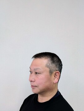 ヘアーソユーズ(HAIR SOYUZ) ちょっと長めのボウズスタイル