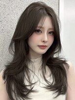 フォーカスジャパン(FOCUS JAPAN)&nbsp;30代40代フェイスフレーミングカラーロングウルフ外ハネボブ