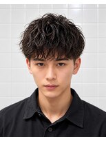 ゼロスバーバー(0's BARBER SHOP)&nbsp;ツイストスパイラルパーマツイスパメンズパーマ縦落ち束感