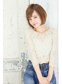 シルエットで可愛さupショート