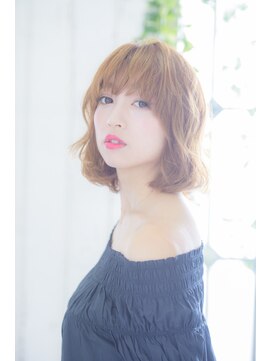 ネオリーブカフ 鶴ヶ峰店(Neolive caff) [鶴ヶ峰／ｃａｆｆ］オシャレくびれミディ