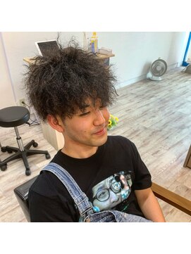 理容室 あしたはれ ツイストマッシュ