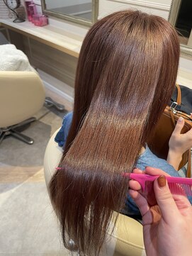 アンド ラ ブランシュ(&.La Blanche) ピンクベージュ/マロンベージュ/かき上げ/髪質改善大宮