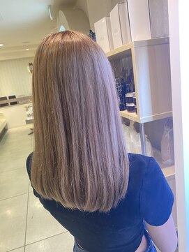 ニューヨークニューヨーク 大久保店(NYNY) 透明感抜群ミルクティーベージュ