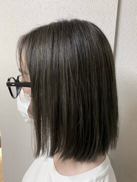 フロート 小阪店(float) アッシュグレー_マロンベージュ Aラインボブ かきあげ