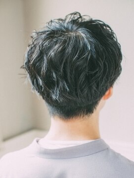ヘアアンドリラクゼーション シャッセ(Hair&Relaxation SASE) メンズスパイラルパーマ