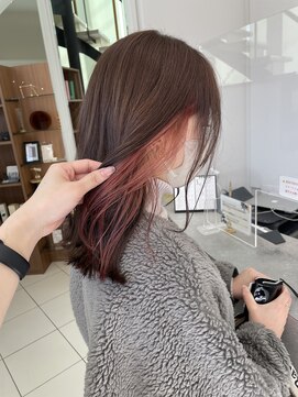 リコ ヘアアンドリラクゼーション(LICO HAIR&RELAXATION) LICO イヤーカラー　インナーカラー　切りっぱなし