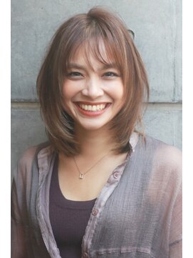 ルーカ 恵比寿(LU-CA) ２０代３０代４０代５０代ミディアムレイヤー【LU-CA恵比寿】