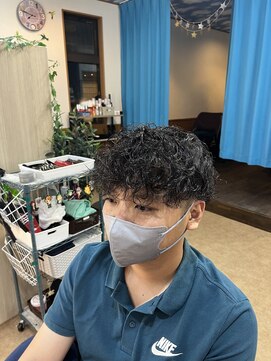 ティンカーベル(TINK‐A‐BELL) カーリーパーマ