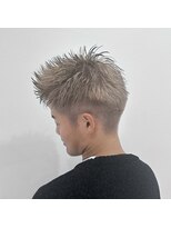 ジェントル(GENTLE)&nbsp;プラチナミルクティーベージュスパイキーショート