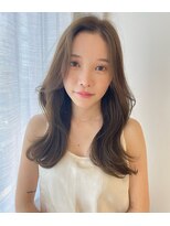 スタンド(STAND)&nbsp;くびれ巻き　センターパート　オリーブベージュ