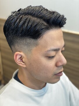 ゼロスバーバー(0's BARBER SHOP) 爽やかマットショート☆ビジネス刈り上げツーブロックブラック