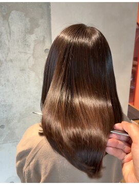 シーインフィニート 人形町店(C∞) 艶髪髪質改善トリートメントでこんなにツヤツヤに♪