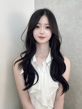 ジーナ 福岡天神(Zina) 韓国巻き/くびれレイヤー/ロングハッシュ/Zina福岡天神