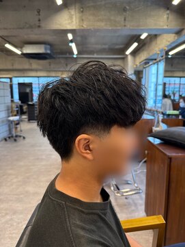 タメ(tame-) サーフカール/フェザーパーマ/ブルーブラック【都賀/メンズ】