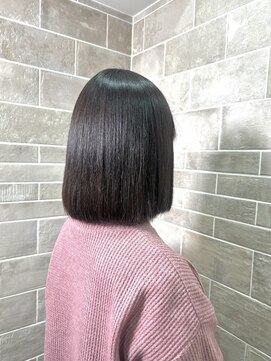 トリエラ 池袋(TRIELA) 肩上ボブ