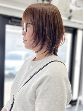 ザヘアメイクシェア(THE -HAIR MAKE SHARE-) 柔らかにくびれる、大人のショートレイヤー