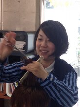 ラフ デザイン オブ ヘアー(rough design of hair) 秋山 