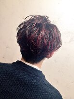 アドール(ADOR)&nbsp;赤いメッシュを入れてみましたSTYLE