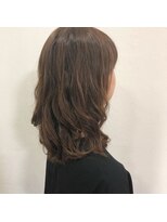 ヘアーアンドメイク ヒューラ 立川店(HAIR&MAKE hurra)&nbsp;ベージュ系カラー艶サラヘアー