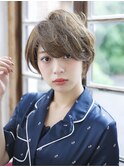 大人可愛いふんわりショートスタイル