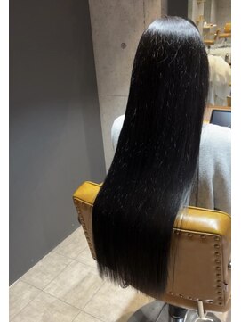 リベルタ(LIBERTA) 美髪縮毛矯正で最高級の艶髪に