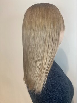 アヴァンス アリオ鳳店(AVANCE) ミルクティーベージュ