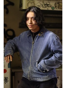 ルアウラフ(LUAU LOUGH) 【YASU】グランジパーマ/Instagram-@yasu_lough_