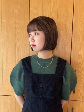 カフネ ジュントス ヨロ(Cafune' juntos YOLO) ボブ（ミニボブ）×ナチュラルベージュ