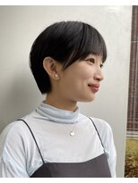 エアー 青山(AIR)&nbsp;前髪あり耳掛け丸みくびれショートボブ20代30代40代50代60代