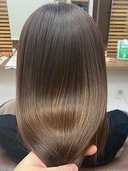 スイッチ(hair salon Switch)の写真/髪にやさしく暗くなりすぎない、上品な髪色を実現。繰り返し染めるカラーだからこそダメージレスに-*