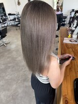 ナンバー(number+)&nbsp;20代30代40代大人可愛いアッシュグレージュダブルカラー