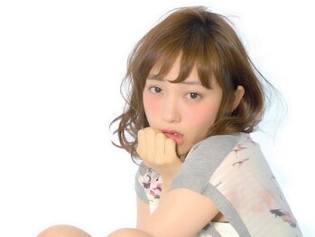 ワーフ ウエスト イタミ(wharf west itami)の写真/【オーガニックカラー＋カット￥5500】高技術×高品質をリーズナブルな価格で！いつでもキレイに♪