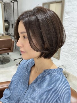 レリーオーファ 六甲(RelyOfa) 輪郭補正ボブで女性らしい丸み髪[六甲/髪質改善/白髪ぼかし]