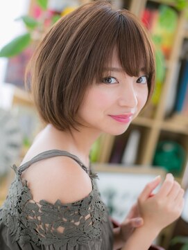 カバーヘア ブリス 大宮西口(COVER HAIR bliss) 斜めバングオリーブグレージュミニマルボブc7大宮20代30代40代